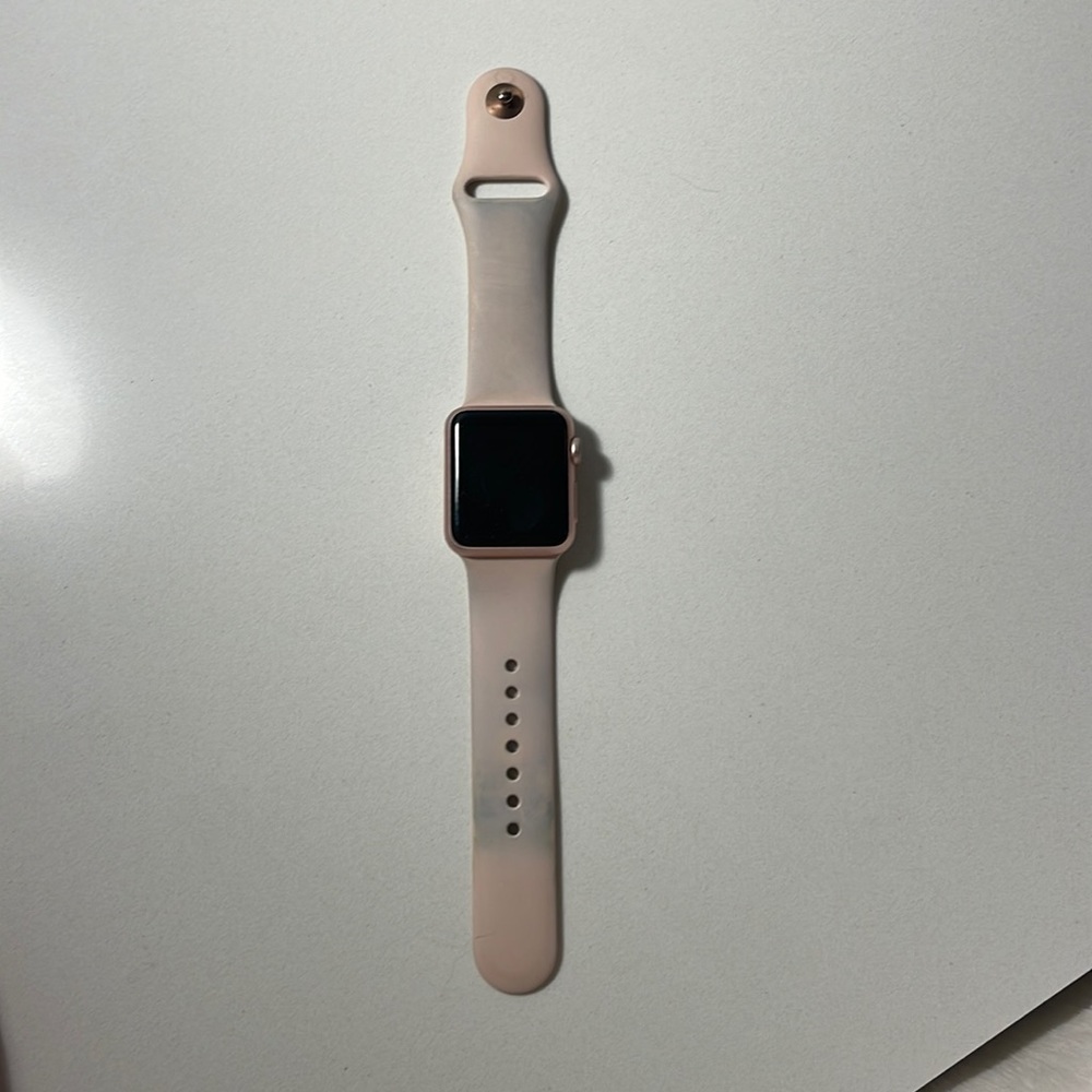Series 2 Apple Watch rose gold 40mm